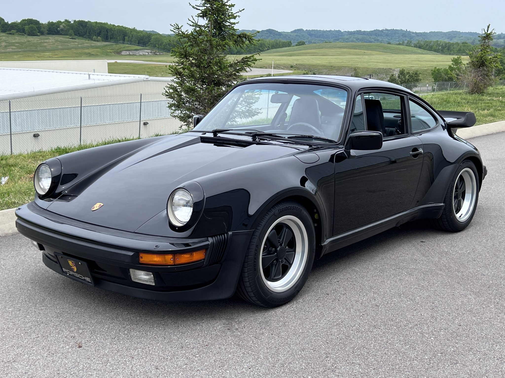 1986 porsche 911 turbo coupe