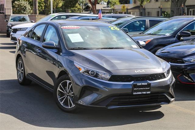 2023 kia forte lxs