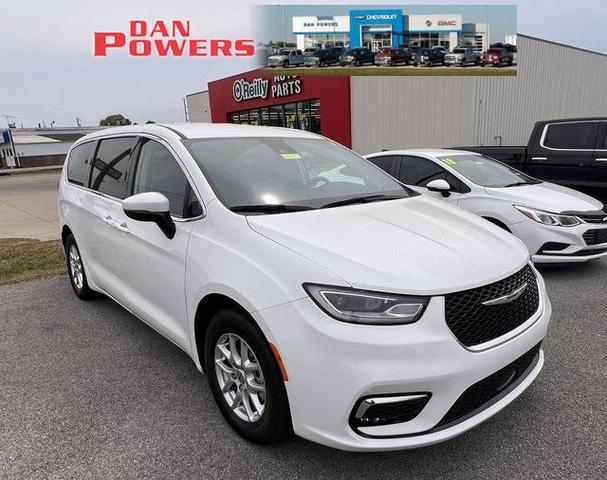 2023 chrysler pacifica touring-l