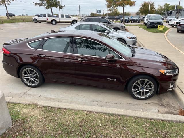 2019 ford fusion hybrid titanium