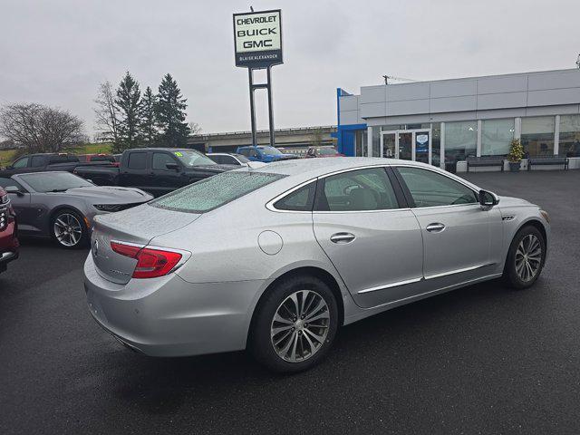 2017 buick lacrosse preferred