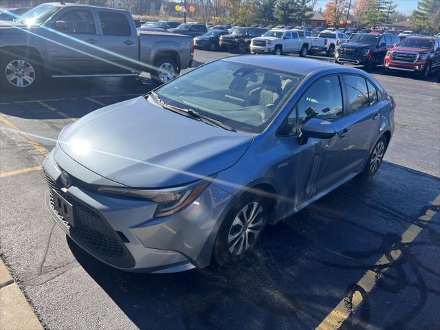 2020 toyota corolla hybrid le