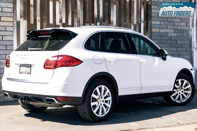2012 porsche cayenne base