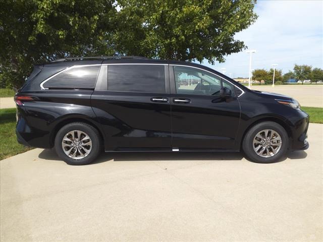2023 toyota sienna xle