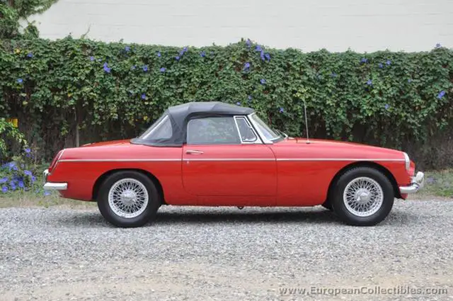 1967 mg b roadster