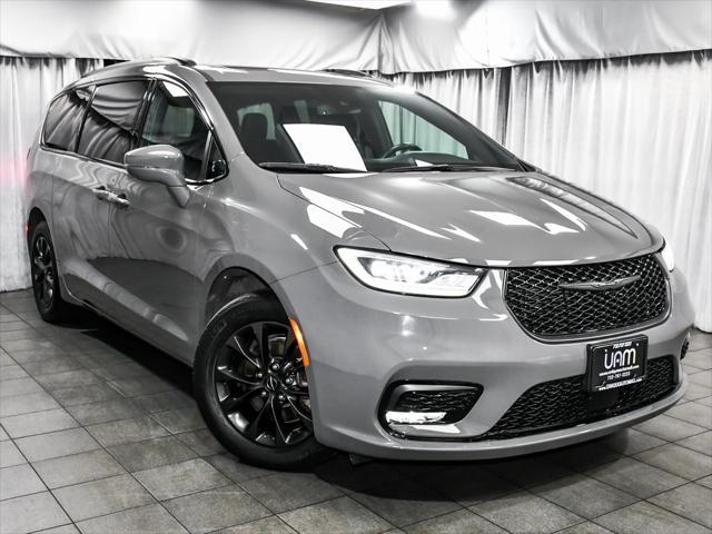 2021 chrysler pacifica touring l