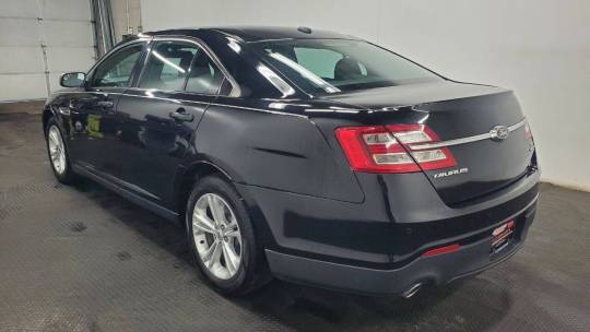 2016 Ford Taurus