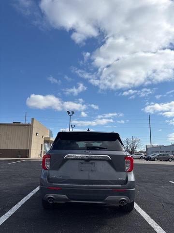 2022 ford explorer limited