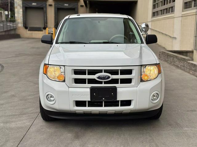 2009 ford escape hybrid base