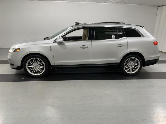 2019 lincoln mkt standard