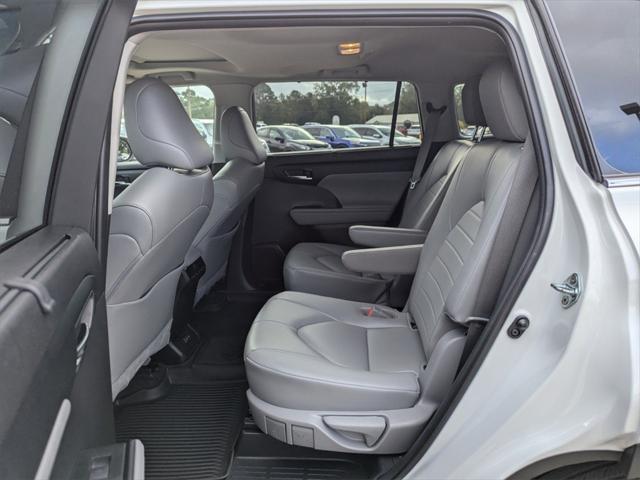 2023 toyota highlander xle