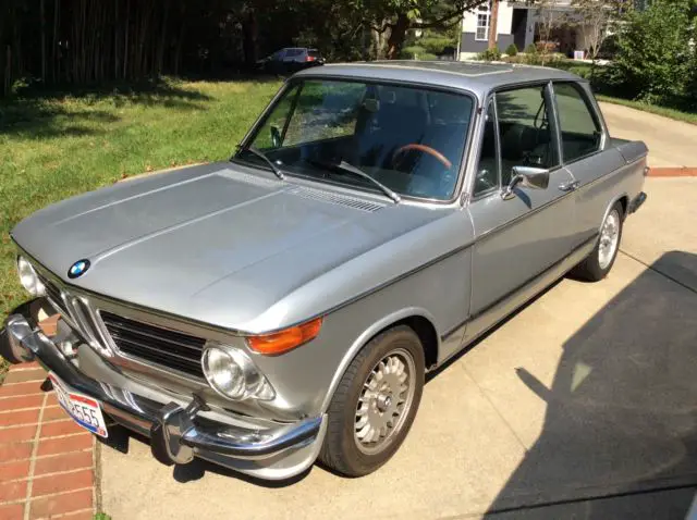1972 bmw 2002 5 speed sunroof