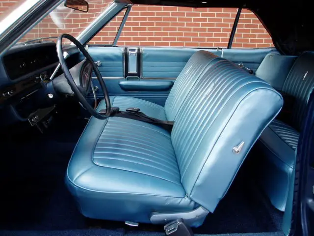 1968 ford galaxie 500 conv .. 302 v8 , auto, a/c