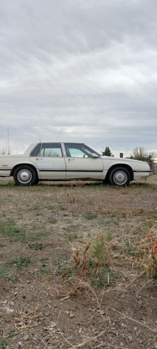 1990 buick lesabre white fwd automatic stock