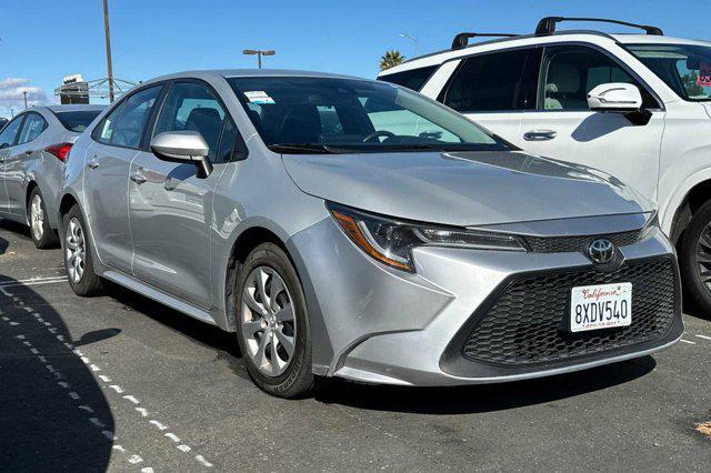 2022 toyota corolla le