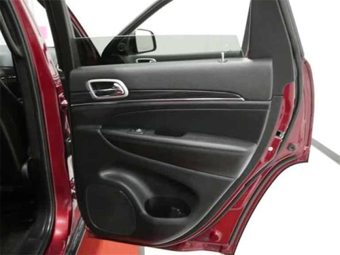2022 jeep grand cherokee limited in saint cloud, minnesota