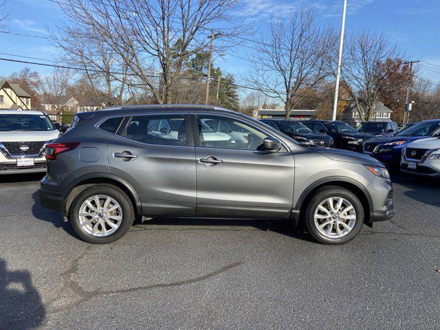 2021 nissan rogue sport sv