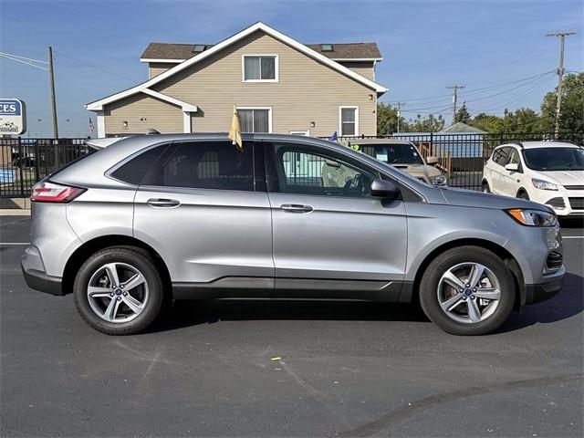 2022 ford edge sel