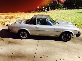 1980 fiat 124 sports spider 2000 pininfarina fuel injected