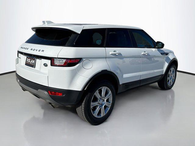 2017 land rover range rover evoque se