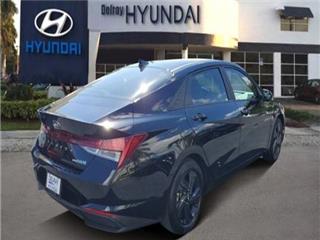 2023 Hyundai Elantra blue