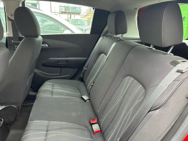 2014 chevrolet sonic lt