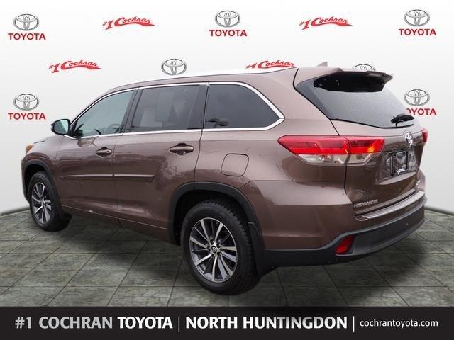 certified 2017 toyota highlander xle north huntingdon, pa 15642 for sale in irwin, pennsylvania