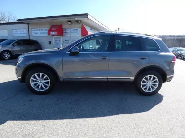2016 volkswagen touareg vr6 sport