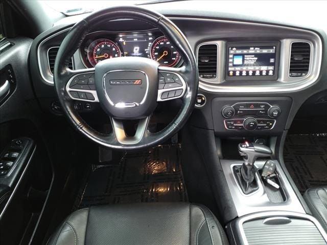 2020 dodge charger sxt in springfield, illinois