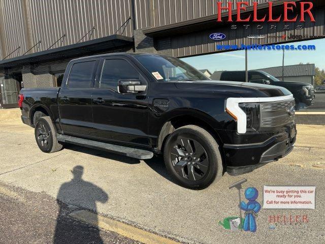 2022 ford f-150 lightning lariat