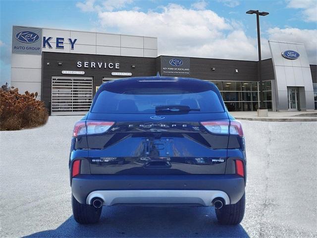 2021 ford escape sel