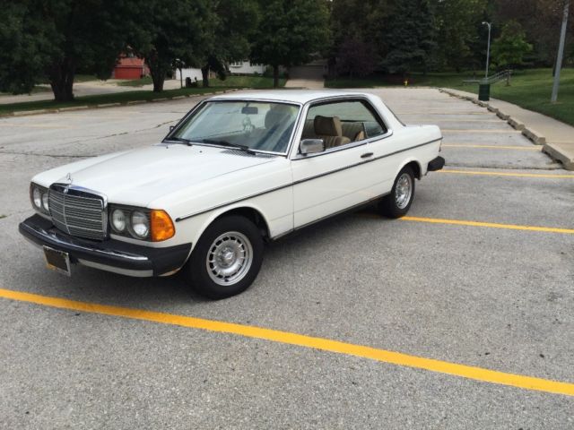 classic mercedes-benz coupe ce