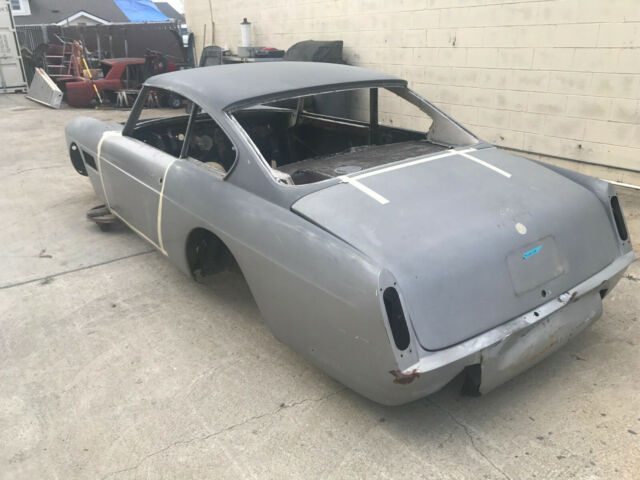 1963 ferrari 250gte body shell
