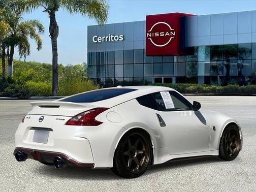 2016 nissan 370z