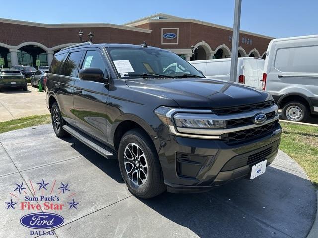 2022 ford expedition xlt