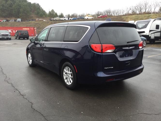 used 2017 chrysler pacifica lx oneonta, ny 13820 for sale in emmons, new york