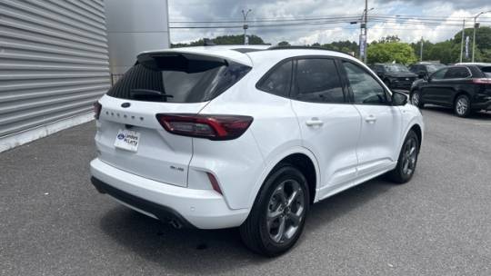 2023 Ford Escape st-line select