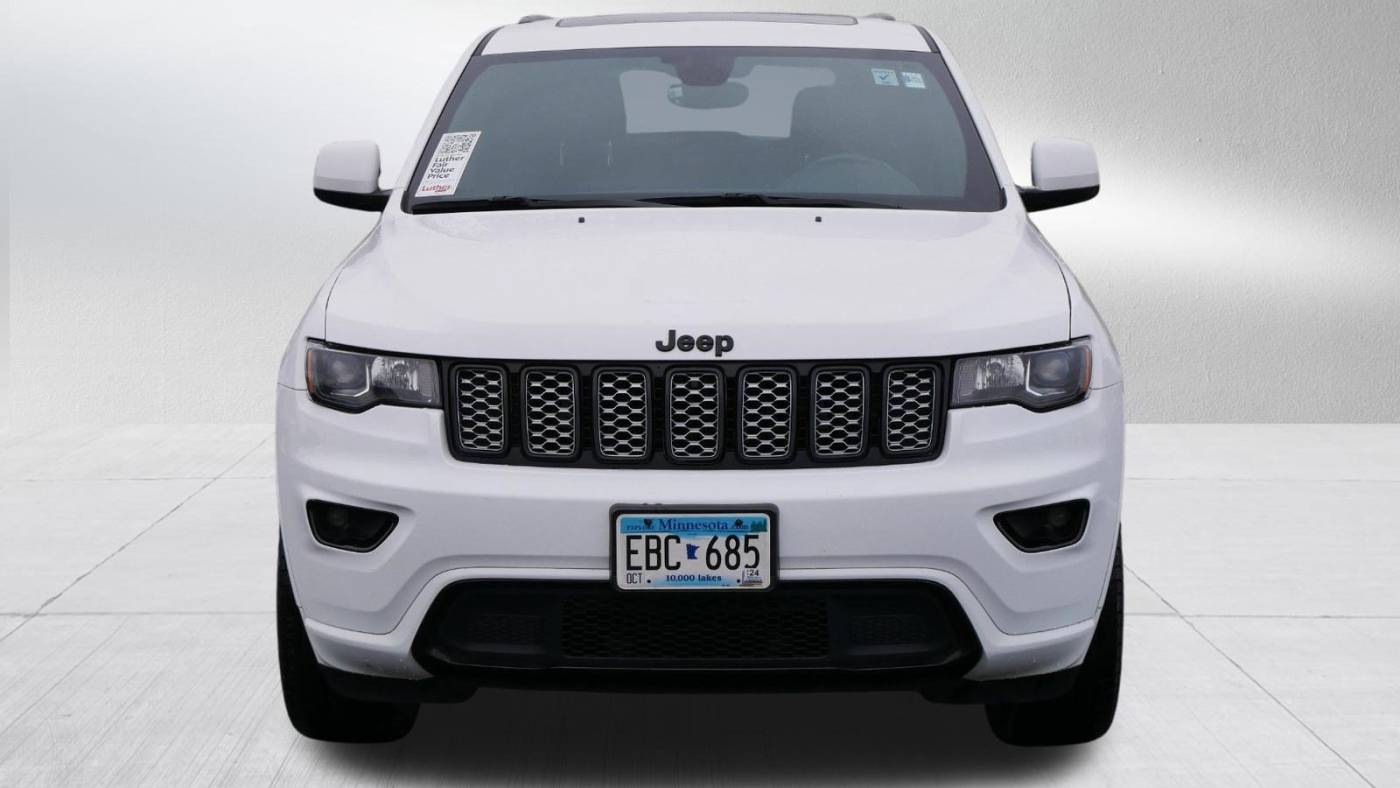 2020 jeep grand cherokee altitude