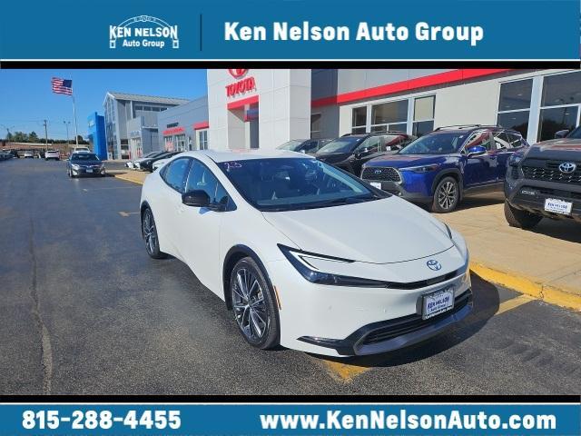 2023 toyota prius xle