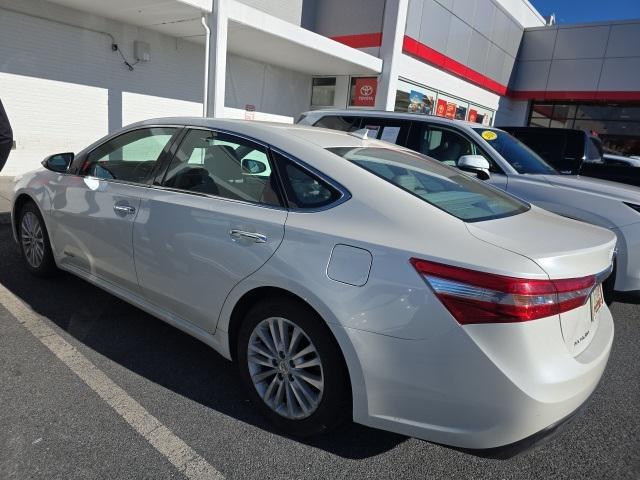 2013 toyota avalon hybrid limited