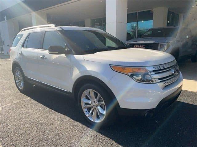 2015 ford explorer xlt in huntersville, north carolina