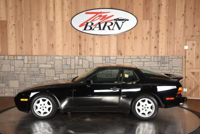 1991 porsche 944 s2 s2 black 2dr coupe s2 4 cylinder engine 3.0l/183 5-speed m/t