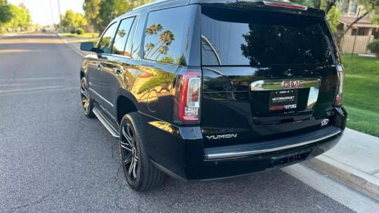 2017 GMC Yukon