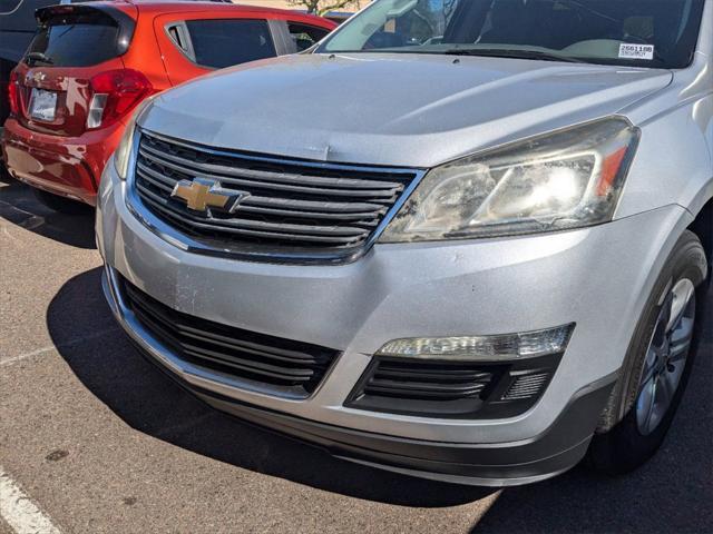 2015 chevrolet traverse ls