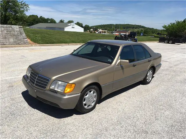 1993 mercedes-benz 300 series 300sd 185472 miles gold diesel straight 6 cylinde