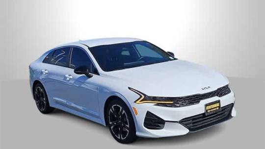 2022 kia k5 gt-line