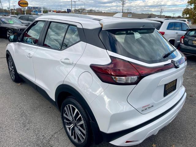 2023 nissan kicks sv