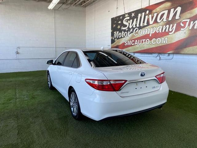 2017 toyota camry hybrid xle