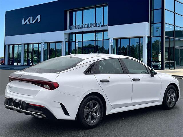 2022 kia k5 lxs