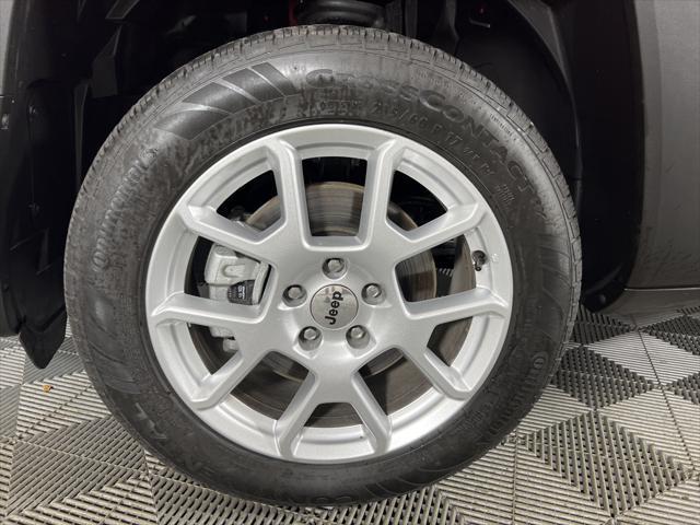 2023 jeep renegade latitude